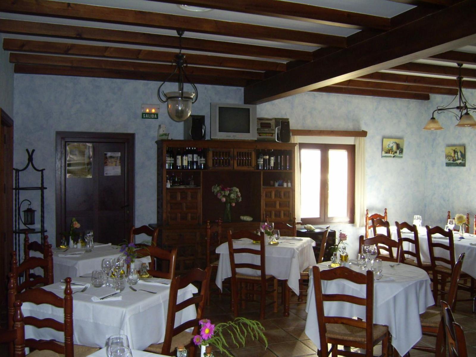 Mesa Del Conde Hotel San Felices de los Gallegos ภายนอก รูปภาพ