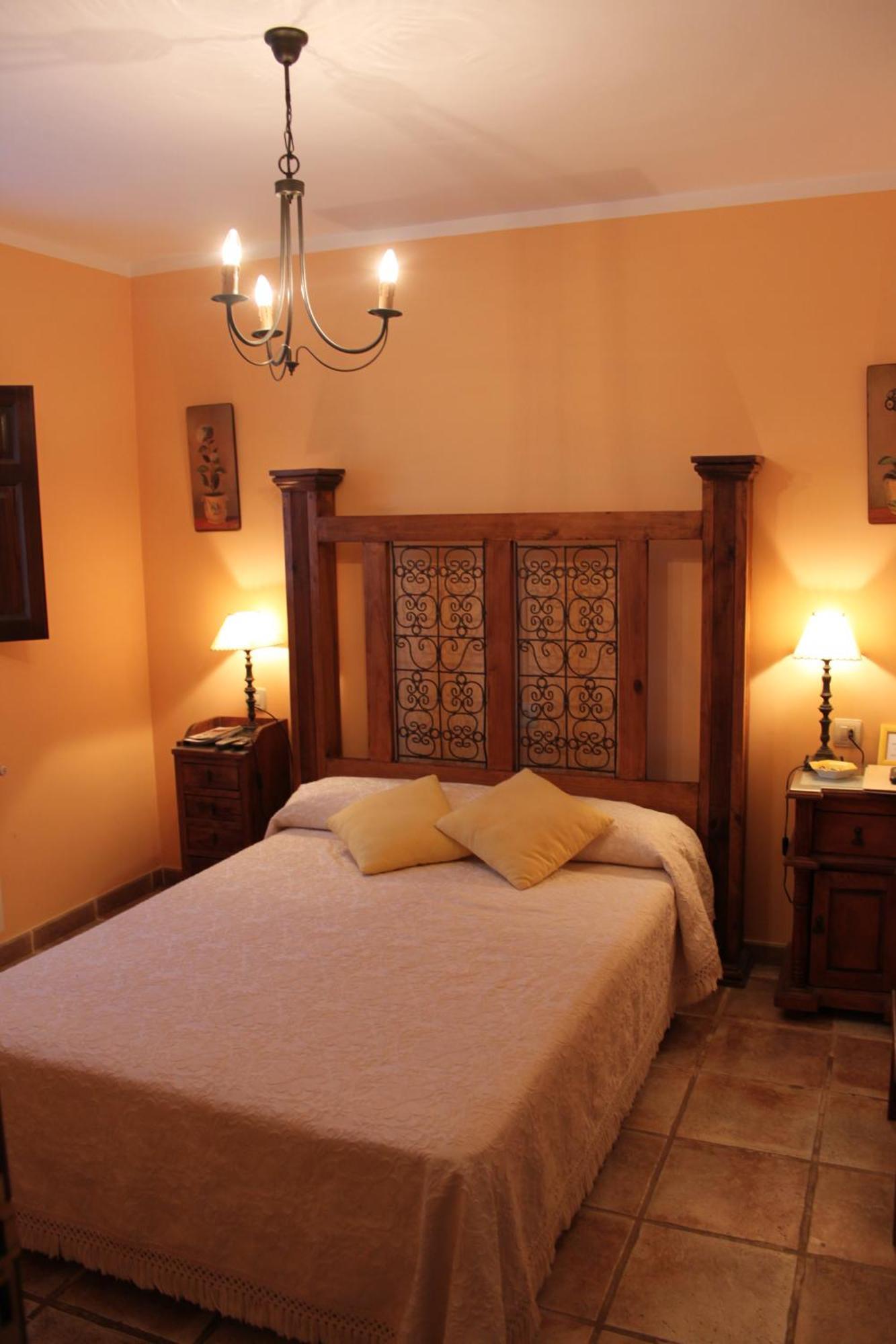 Mesa Del Conde Hotel San Felices de los Gallegos ห้อง รูปภาพ